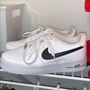 never worn Nike air force 1 big kids (boys) shoes.